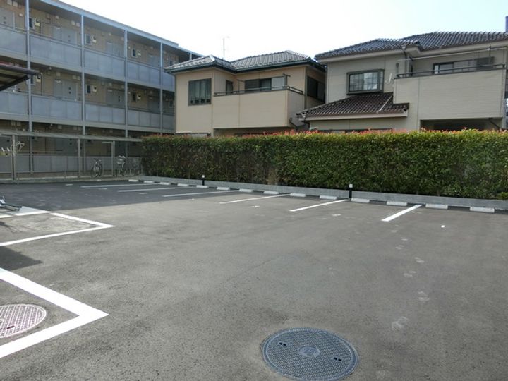 コルレオーネ・タワー三郷中央の地図