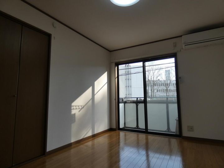 メゾン山口の居間