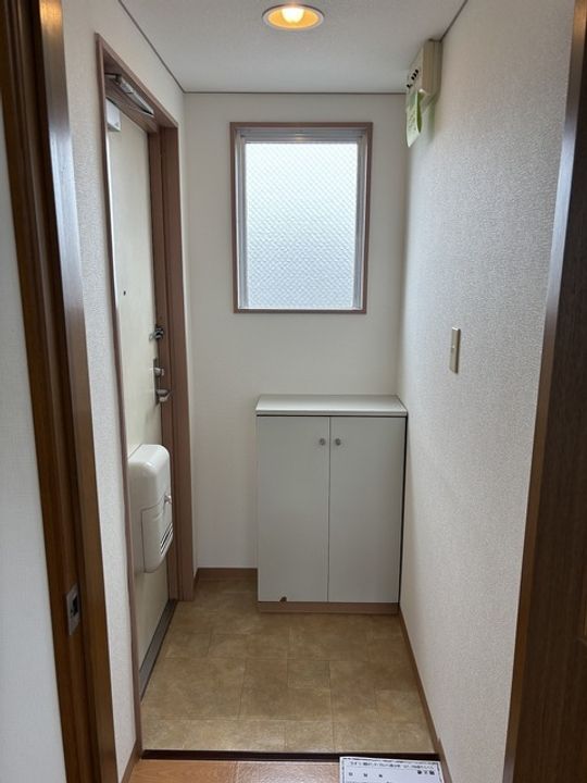 堺ハザマコーポの玄関