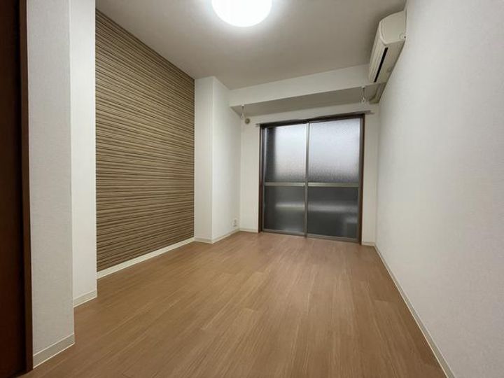 レジデンスミタの居間