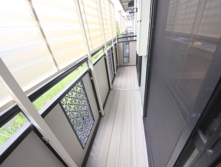 アゼリオ学園前B棟の内装