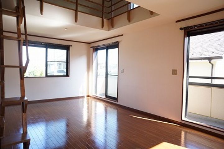 神奈川県横浜市青葉区あかね台2(一戸建)の賃貸物件の内装