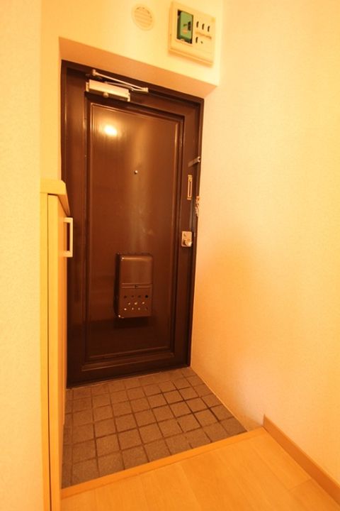 ゴールデン パレスの玄関