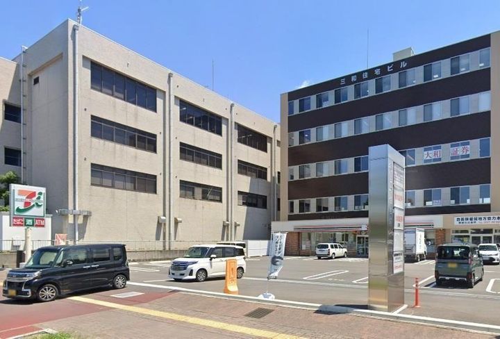 ステラアークの周辺