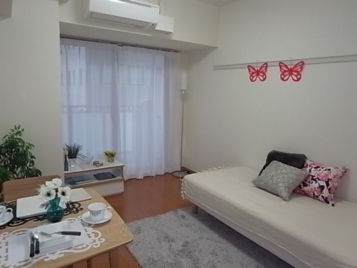 東京都新宿区箪笥町(マンション)の賃貸物件の居間