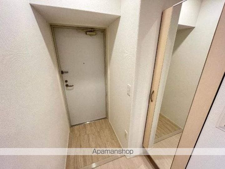 福岡県福岡市東区松島1(マンション)の賃貸物件の玄関