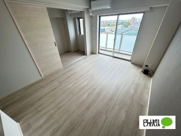 GRAN PASEO谷在家の居間