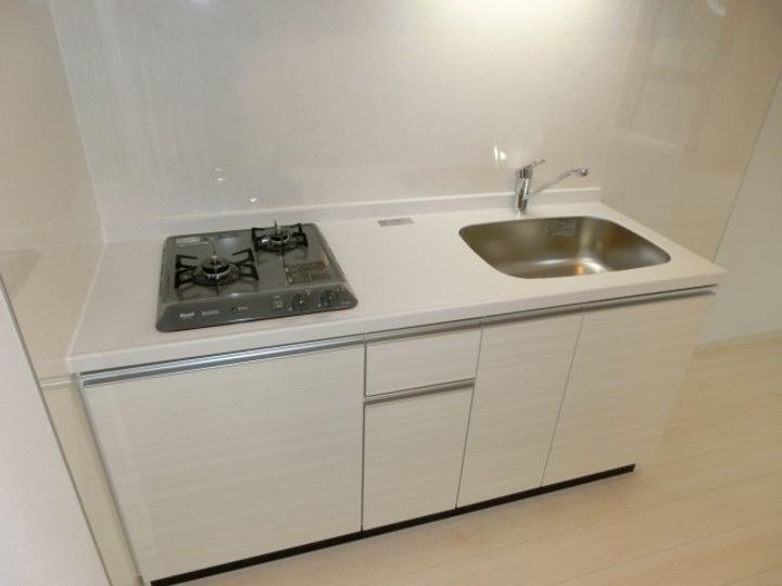 AULII Osakaのキッチン