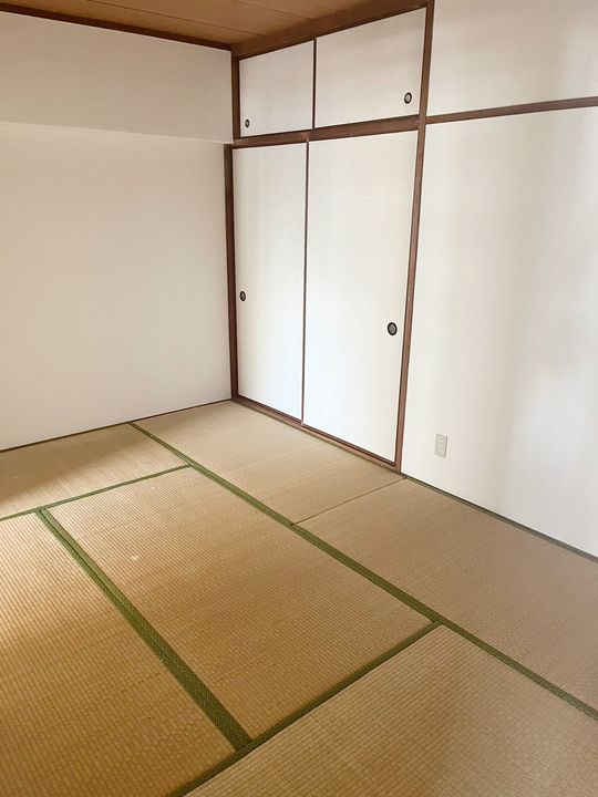 兵庫屋ビルの内装