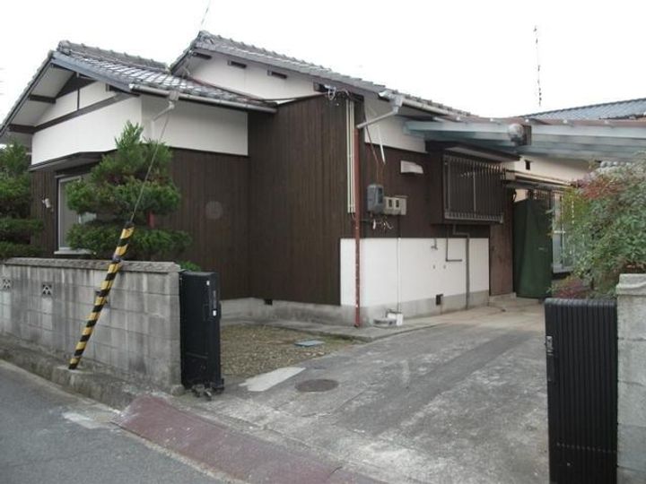 愛媛県新居浜市桜木町(一戸建)の賃貸物件の外観