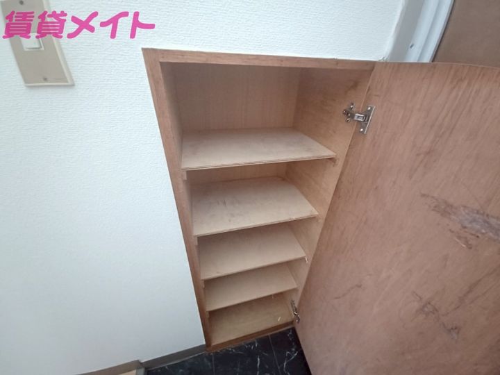 第三コーポ優珈里の内装