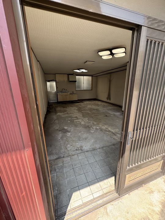 広島県福山市野上町1(一戸建)の賃貸物件の玄関
