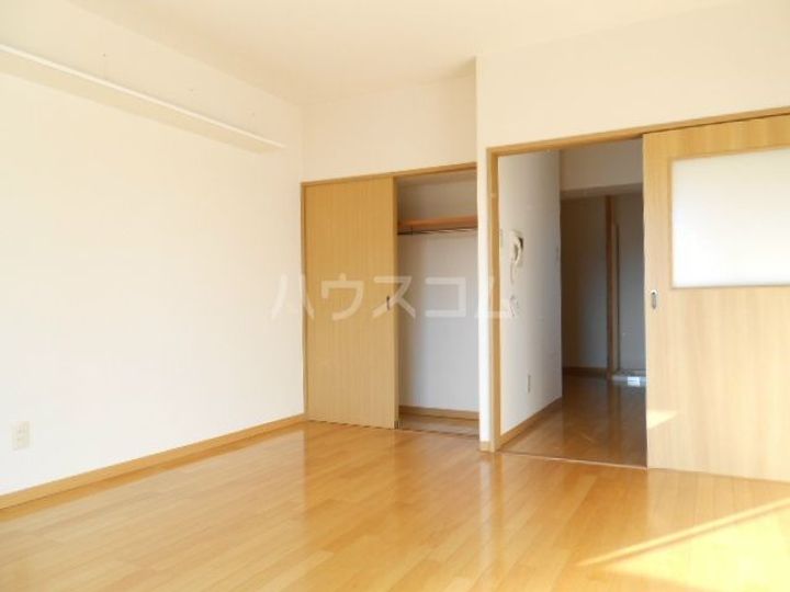 アベニュー山下の内装