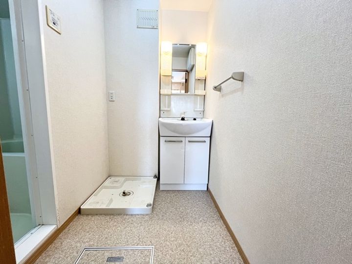 コアロードIIの内装