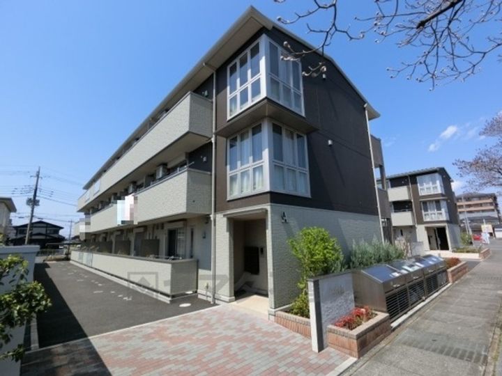 ラ・サンテ Aの外観