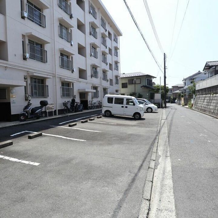 神奈川県横浜市港南区下永谷6(マンション)の賃貸物件の地図