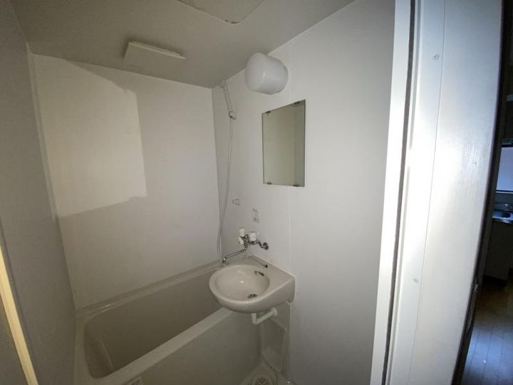 グラシア梅田の内装