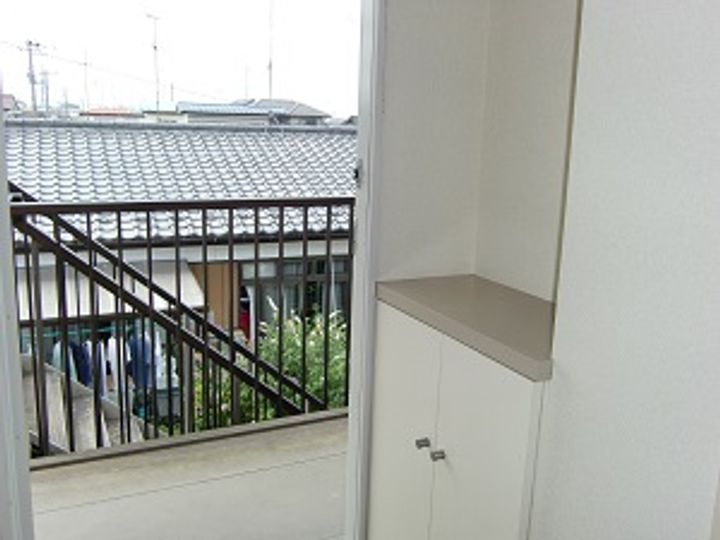 ピースビレッジの玄関
