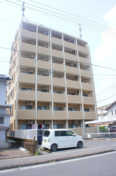 鹿児島県鹿児島市天保山町(マンション)の賃貸物件の外観