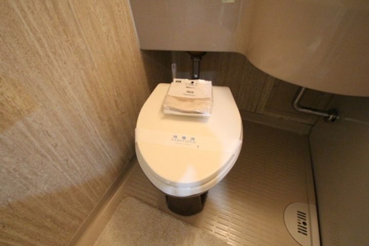 アスプロパラティ8の内装