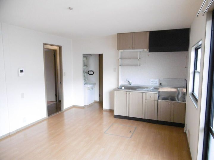 サンビレッジレグルスガーデンC棟の居間