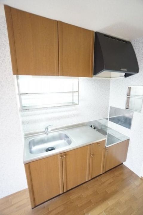 ロイヤルハウスAのキッチン