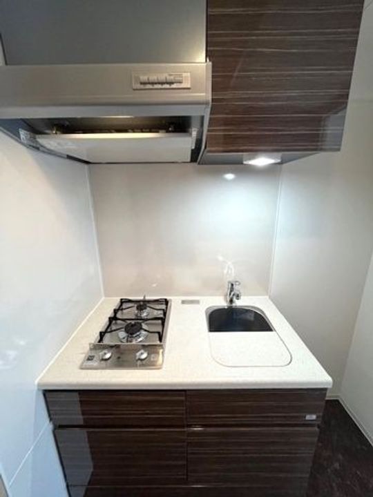 東京都港区三田5(マンション)の賃貸物件のキッチン