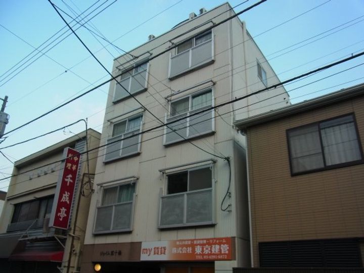 ジョイム東十条の外観