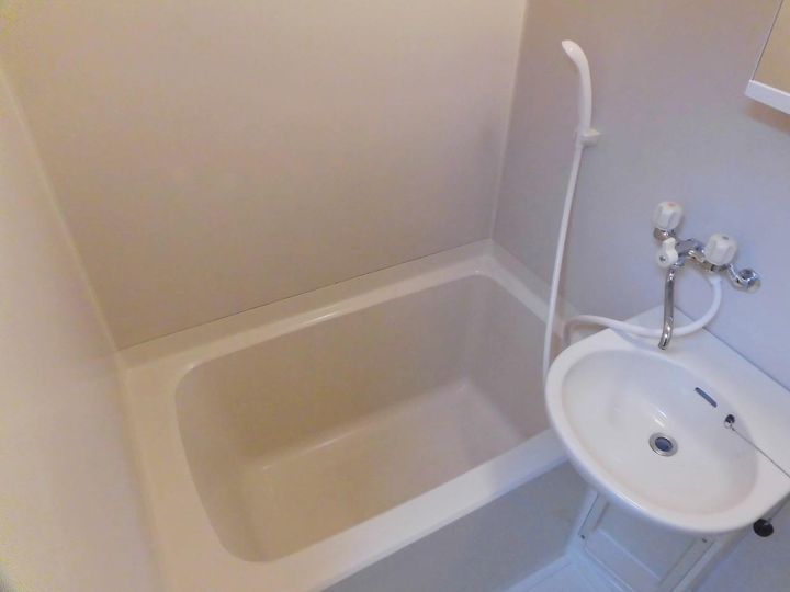 ピアネス広面の風呂