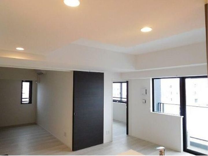 クレストコート志村坂上の居間