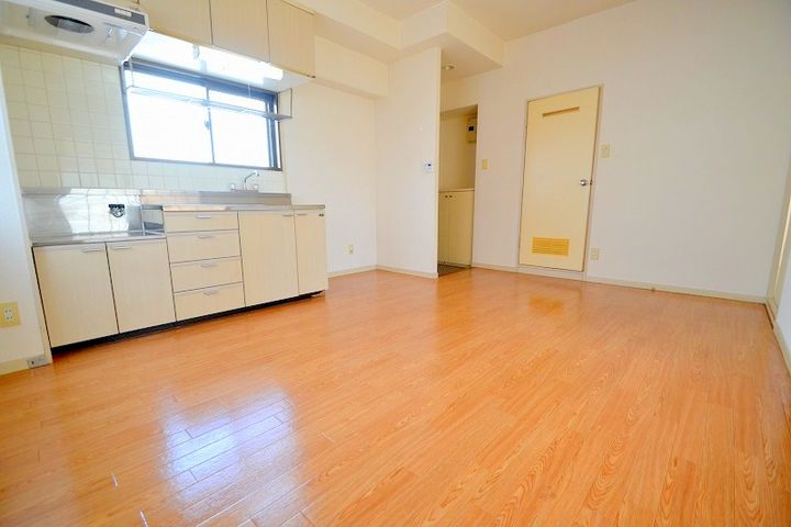 コーポナマタメの内装