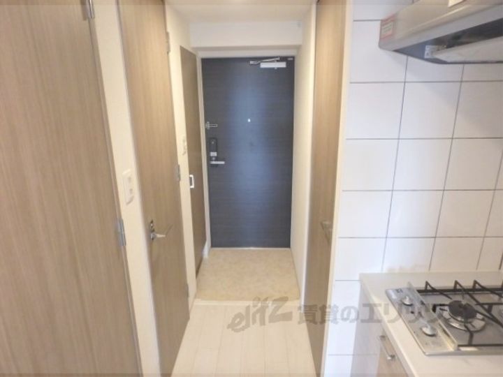 エスリード京都梅小路の玄関