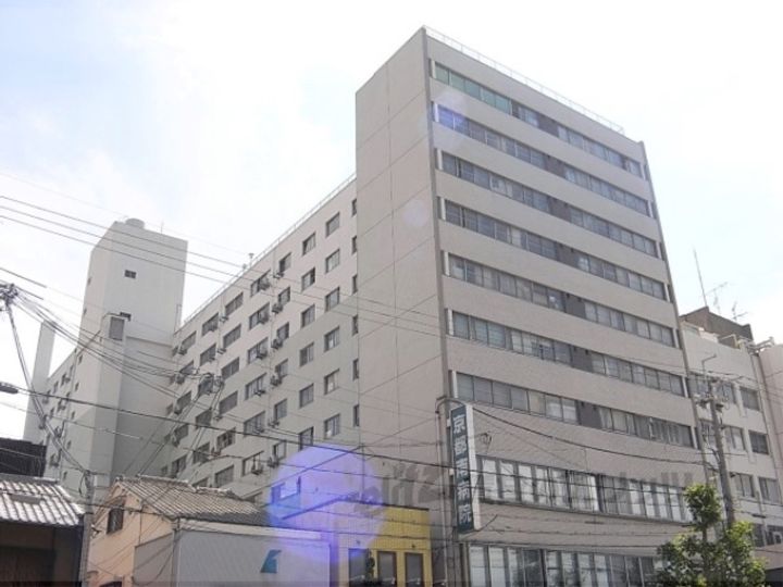 エスリード京都梅小路の周辺