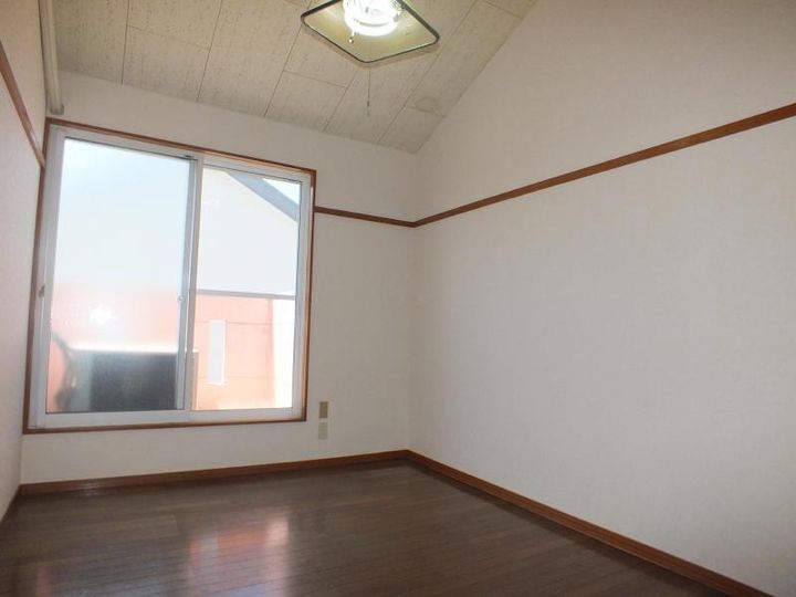 ●パークハイム高州の居間
