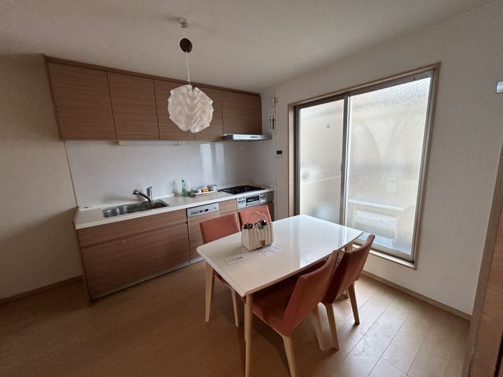 京都府京都市中京区聚楽廻西町(一戸建)の賃貸物件の居間