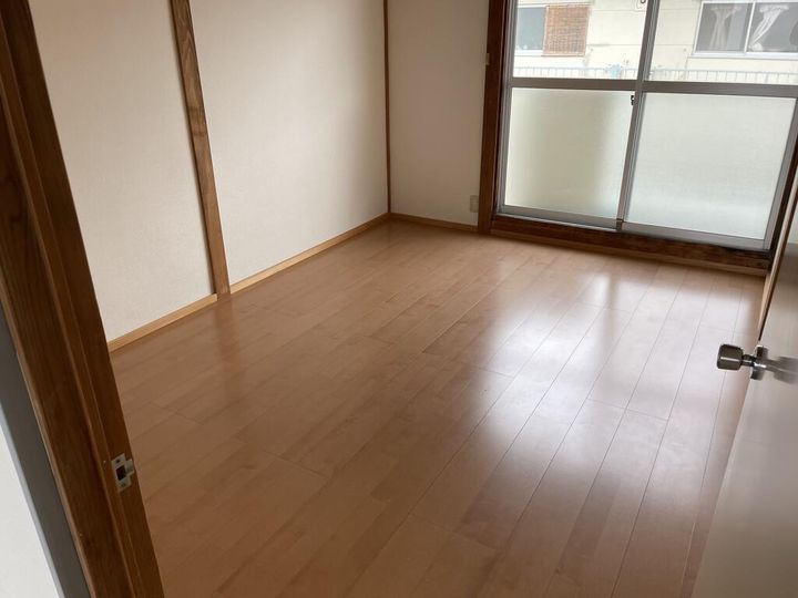 スミヨシコーポA棟の居間