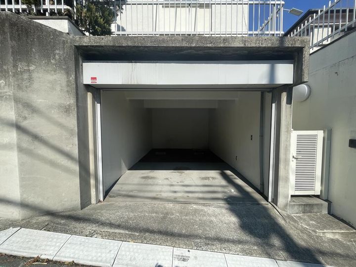 神奈川県横浜市中区池袋(一戸建)の賃貸物件の地図