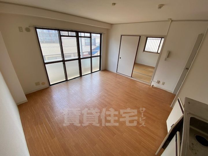 垂水福田ビルの居間