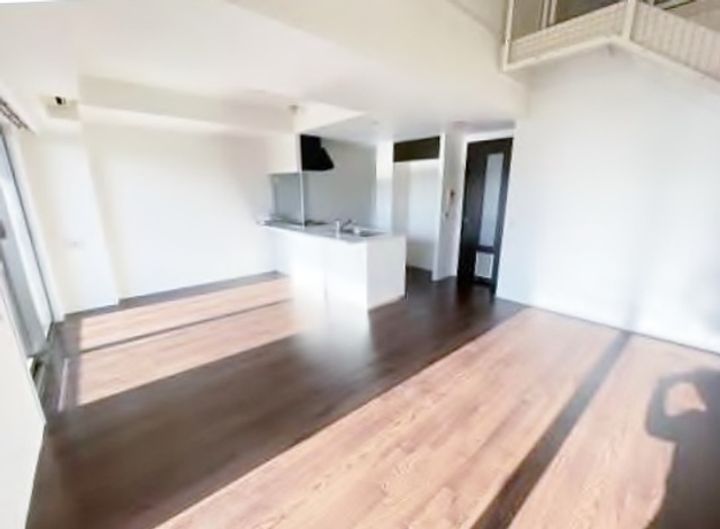 トゥトゥジャルダンはるひ野の居間