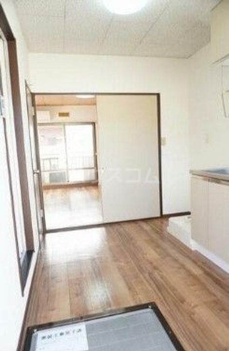 シティハイツBの玄関