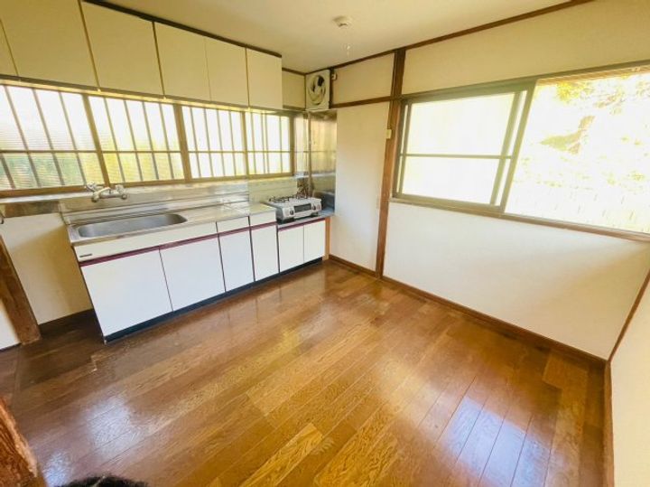 神奈川県鎌倉市十二所(一戸建)の賃貸物件の居間