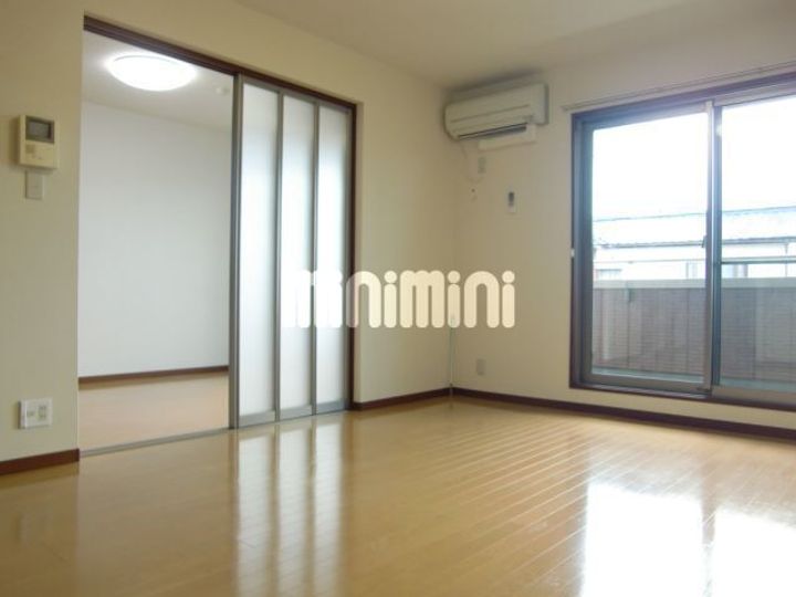 エミネンスの居間