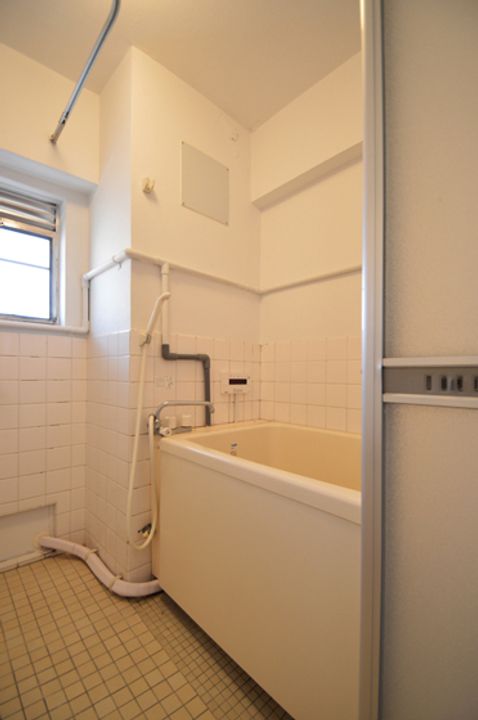 ももやビルの風呂