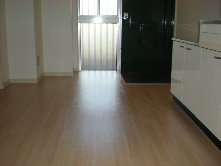 ローズハイツの居間