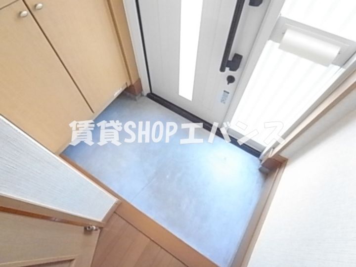 千葉県船橋市中野木1(一戸建)の賃貸物件の玄関