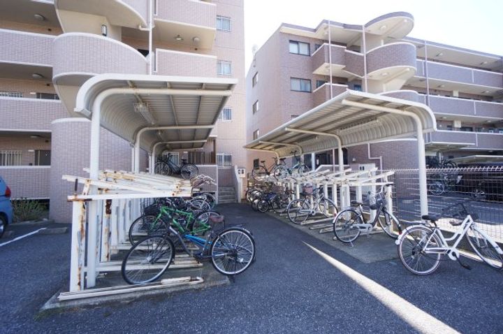 ゼファーシャン・ティオン蘇我弐番館の地図