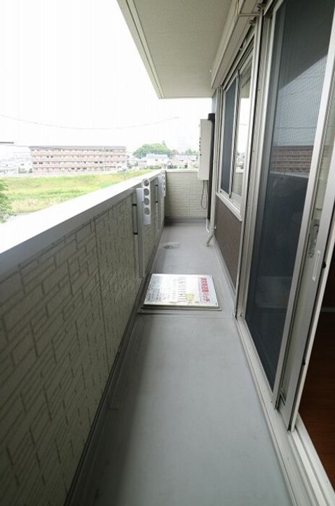 Le ciel IIの内装