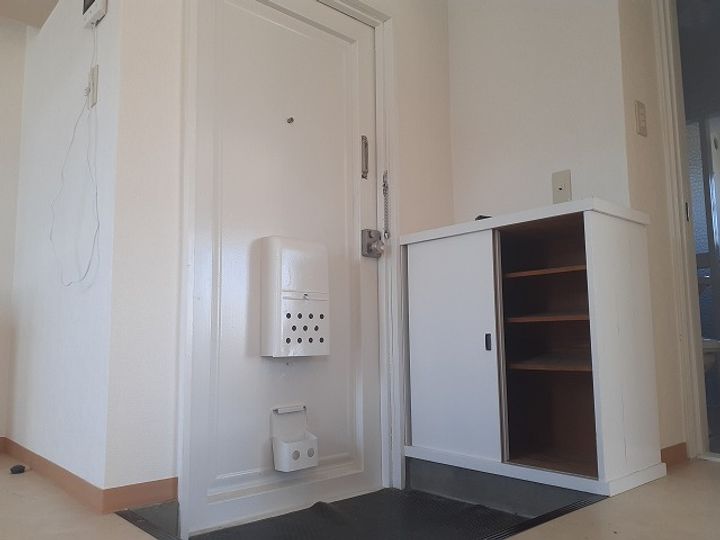 杉山マンションの玄関