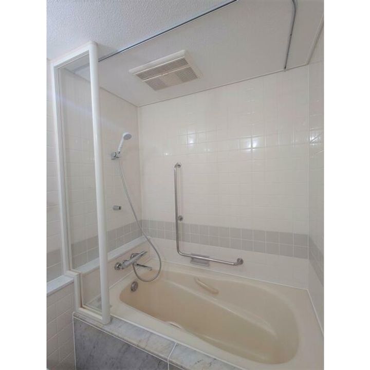 東京都文京区湯島2(マンション)の賃貸物件の風呂