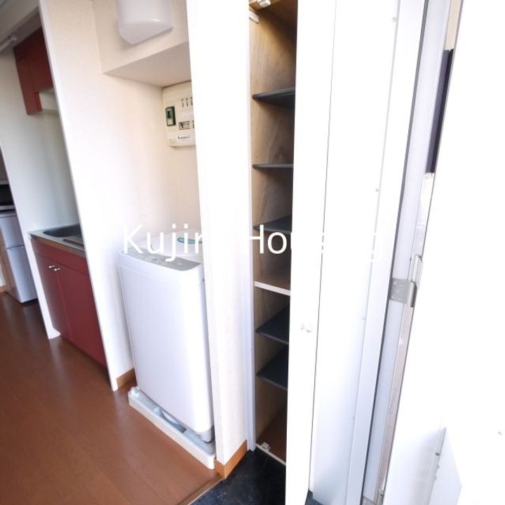 埼玉県さいたま市大宮区寿能町2(アパート)の賃貸物件の玄関
